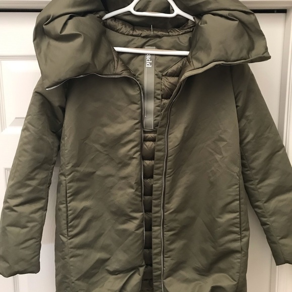 ADD women’s down filled winter coat - Picture 4 of 8